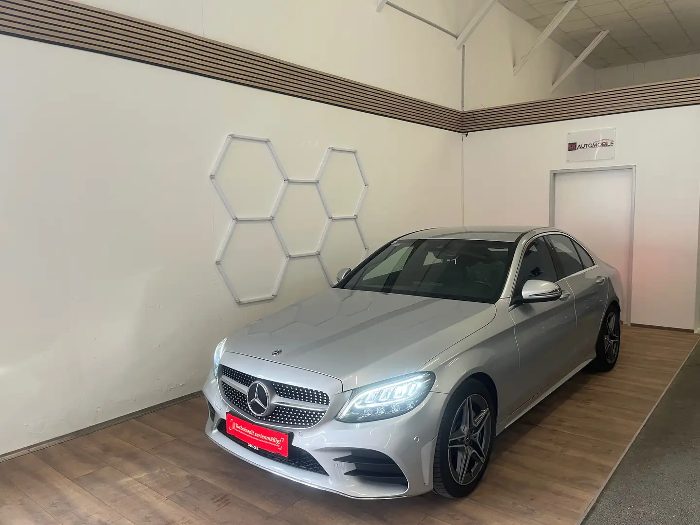 Mercedes-Benz C 180 C 180 d AMG-Line Grau - 1
