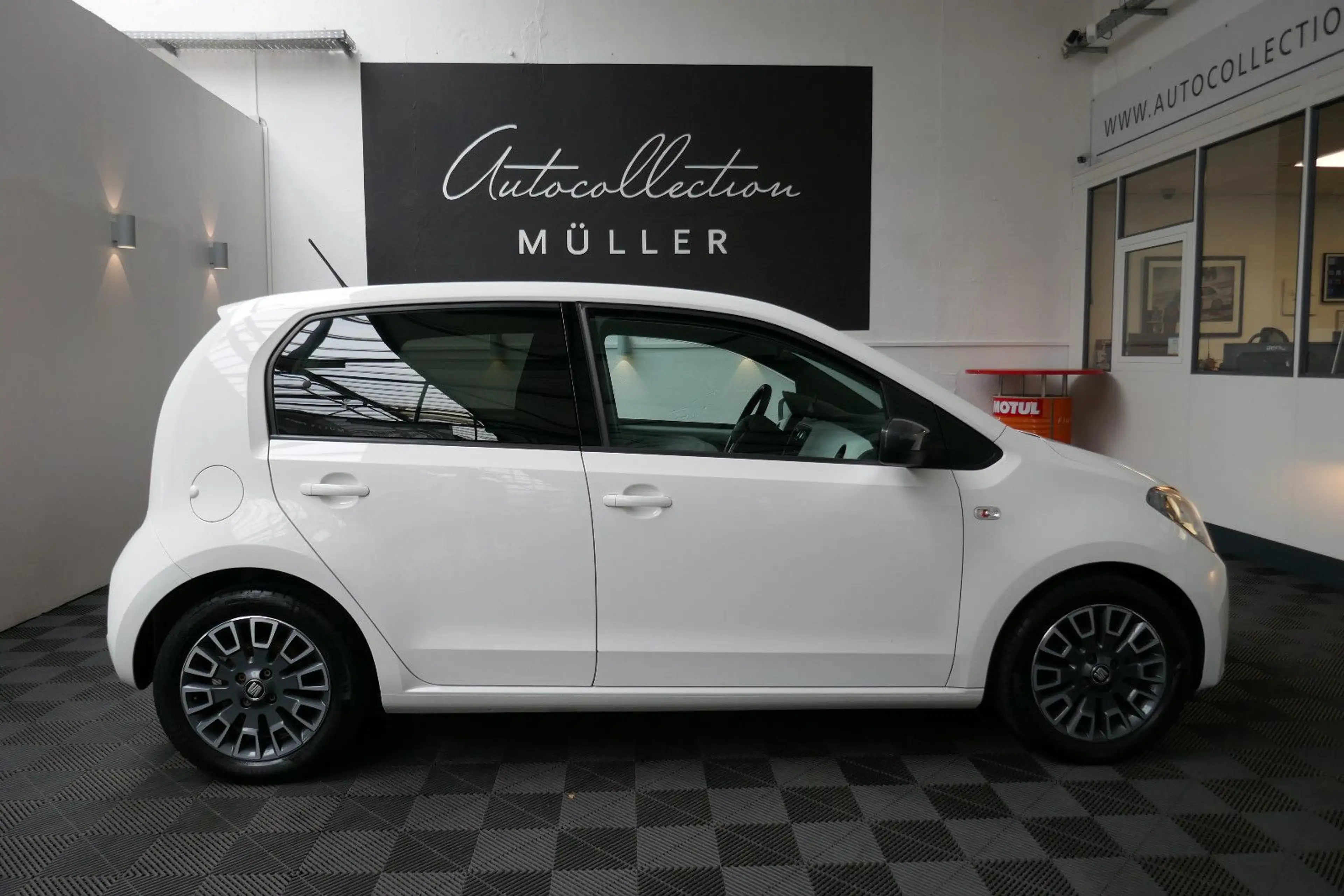 SEAT Mii Chic *Klima*EHF*5 Türer*2.Hd.*HU11/2027 — photo 4