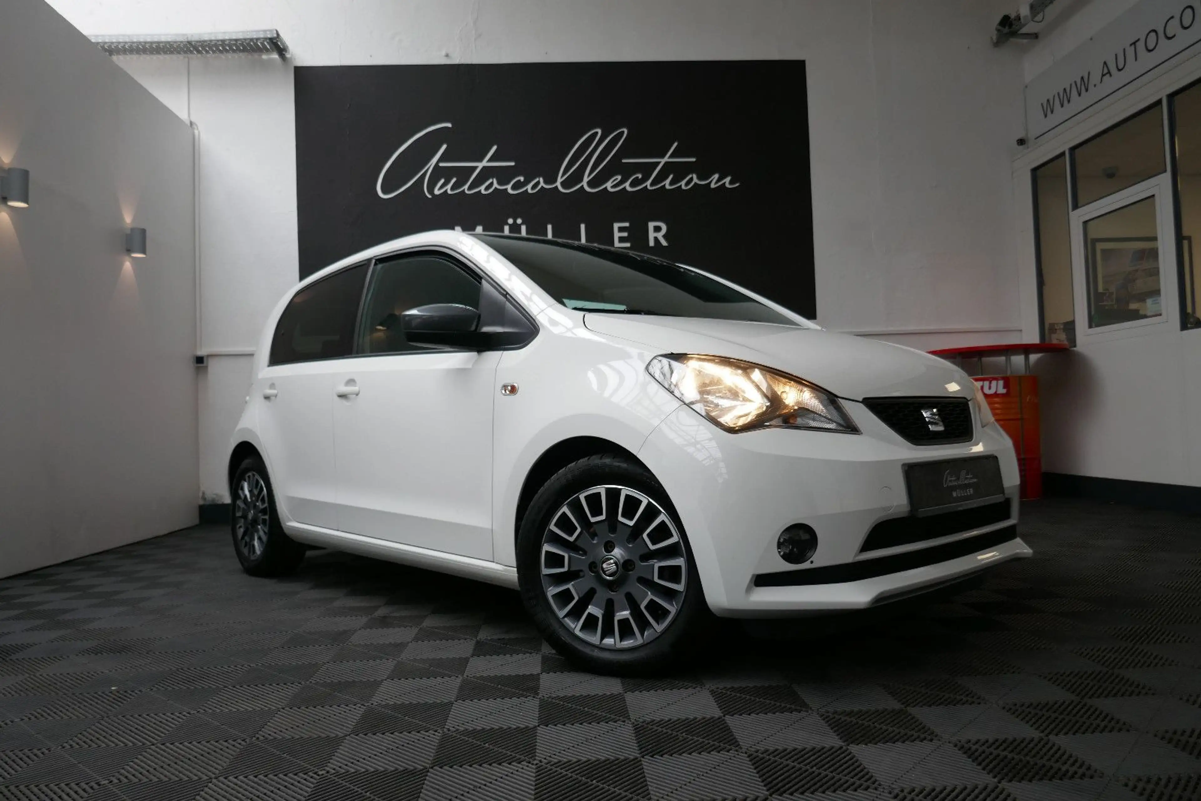SEAT Mii Chic *Klima*EHF*5 Türer*2.Hd.*HU11/2027 — photo 9
