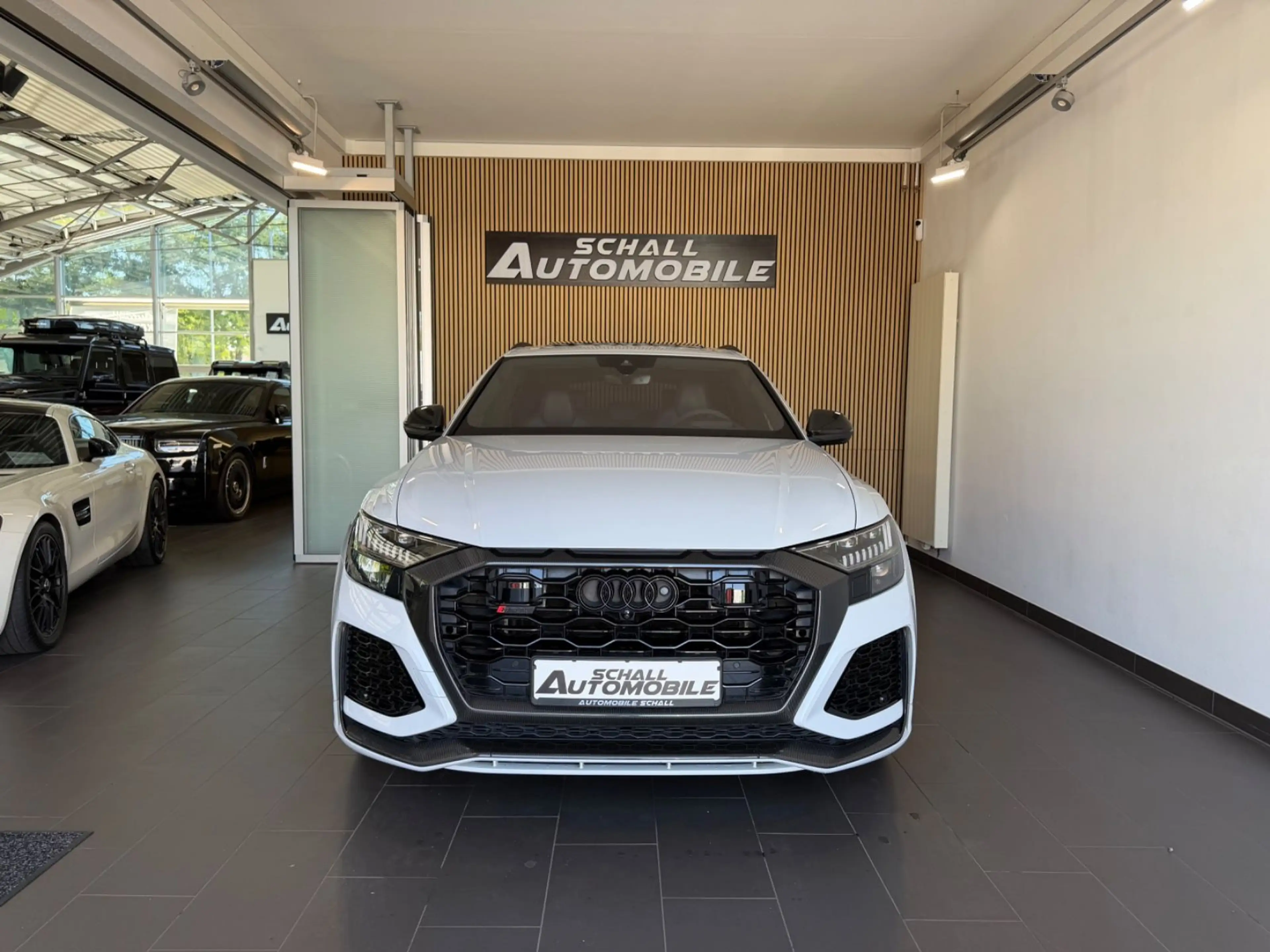 Audi RS Q8 *PANO/AHK/ACC/CARBON/STD.-HZG/B&O/360°/VOLL — photo 2