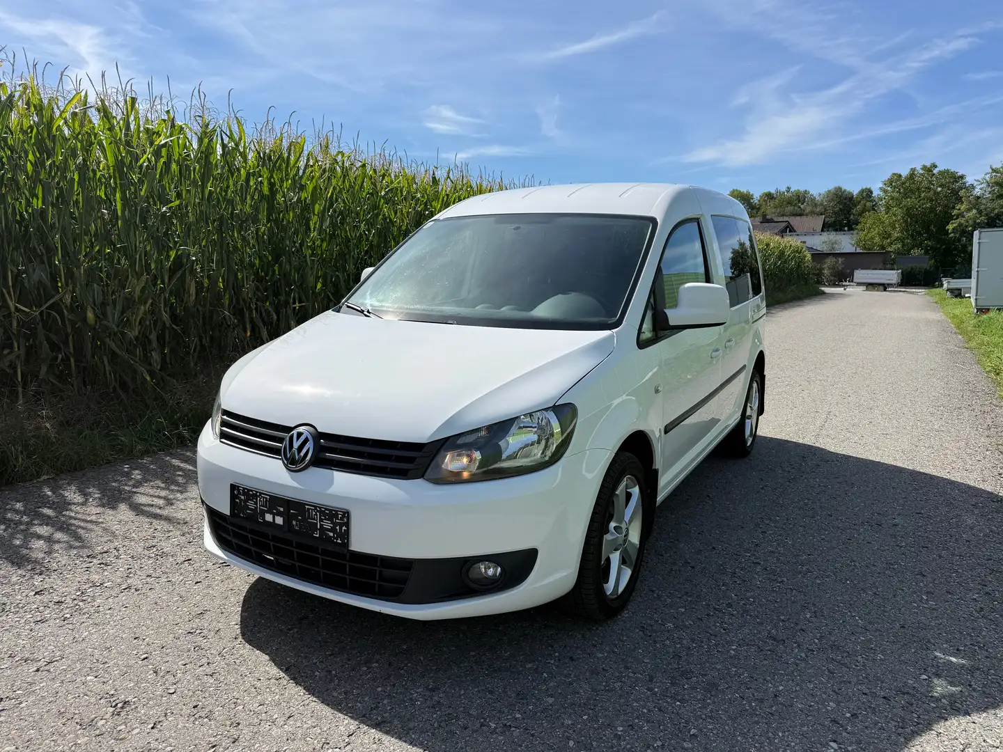 Volkswagen Caddy Trendline 2.0TDI 4Motion Weiß - 1