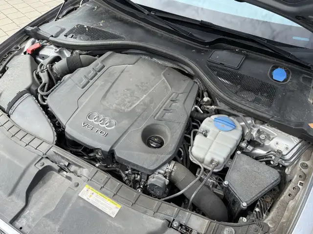 Audi A6 view 14