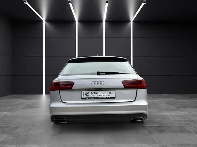 Audi A6 view 4