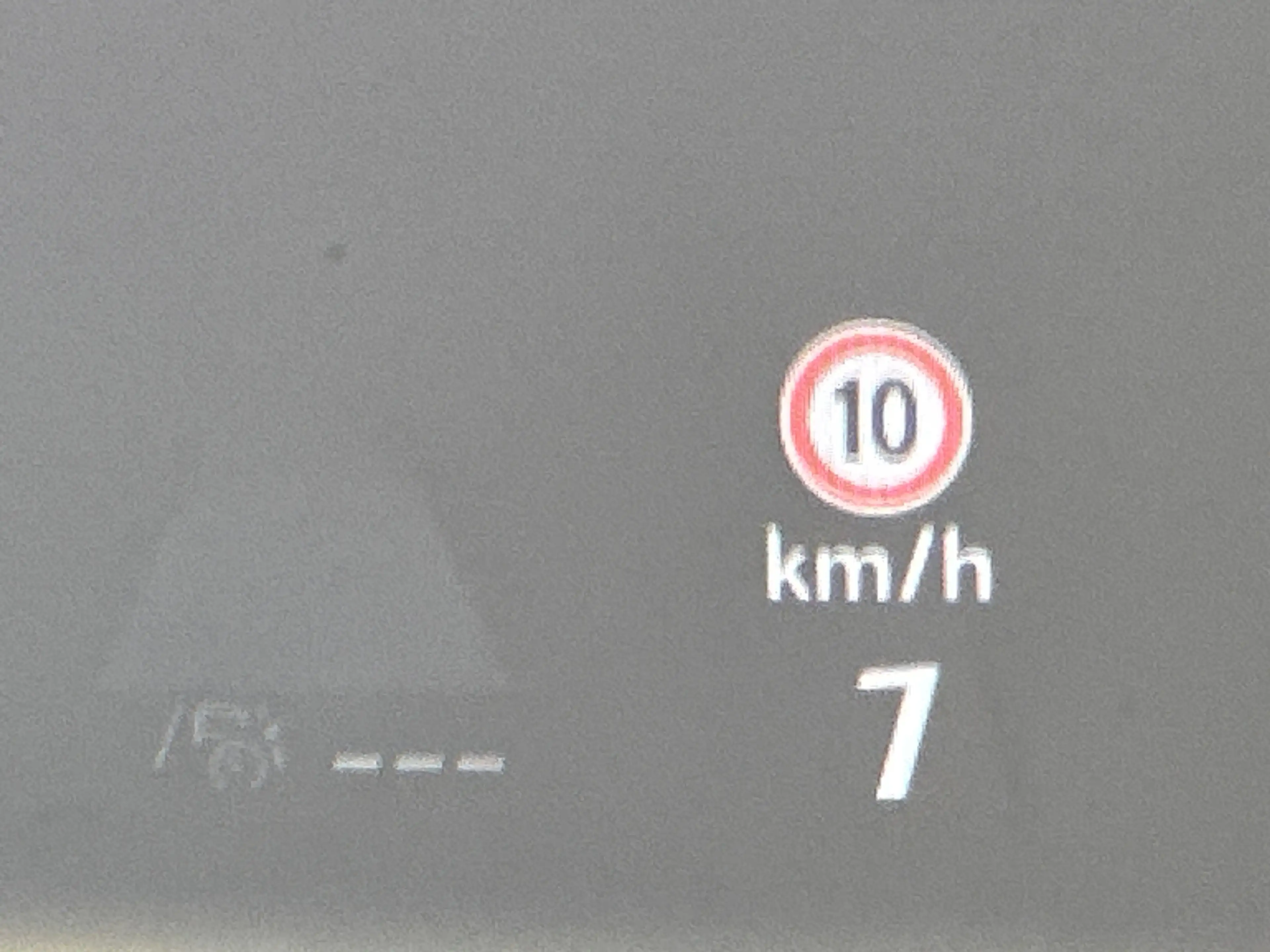 CUPRA Terramar 1.5 eTSI DSG NAV+LED+AHK+HUD+KAM+SHZ+18ZOLL+1HD — photo 18