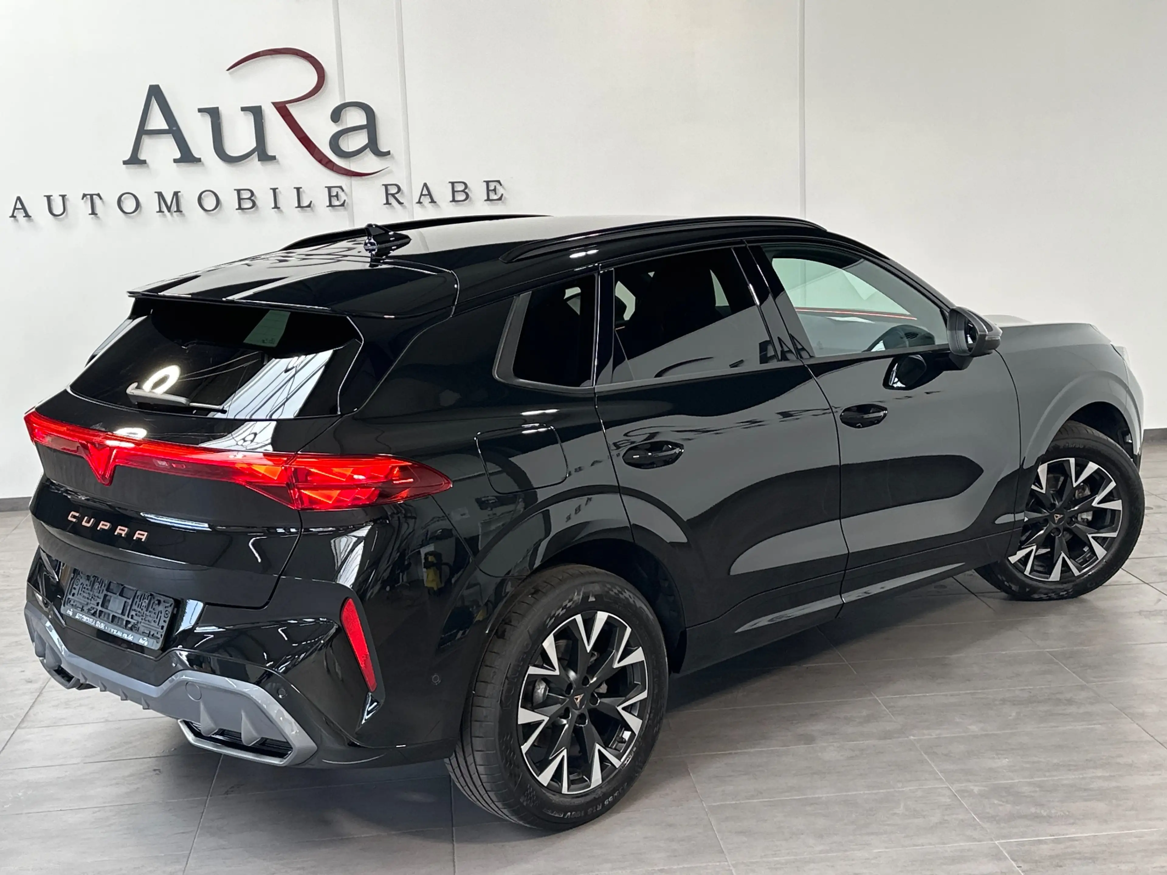 CUPRA Terramar 1.5 eTSI DSG NAV+LED+AHK+HUD+KAM+SHZ+18ZOLL+1HD — photo 5