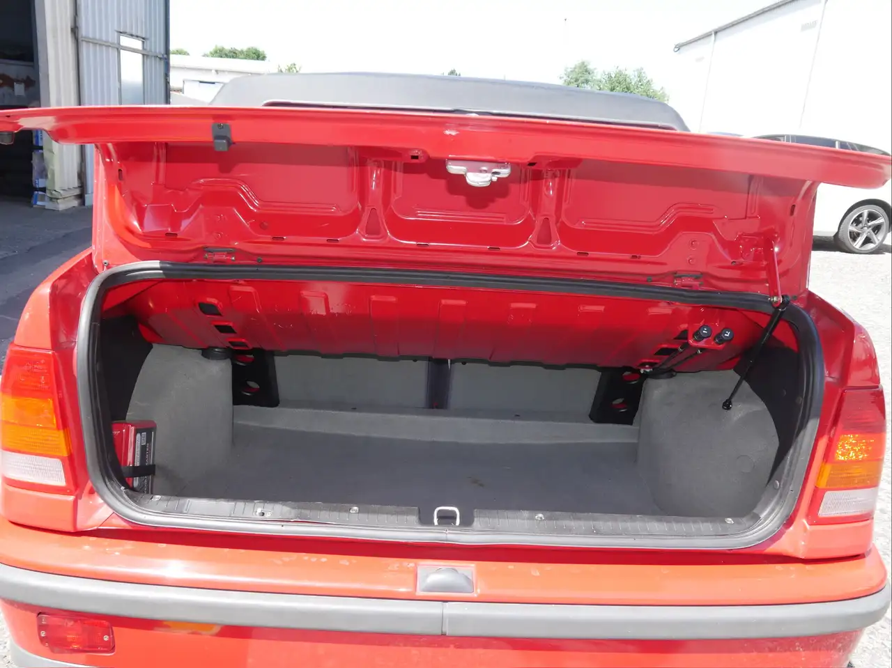 Opel Kadett E Cabrio Edition, foto 11