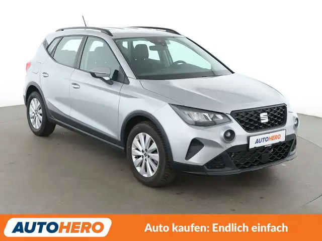 Seat Arona view 8