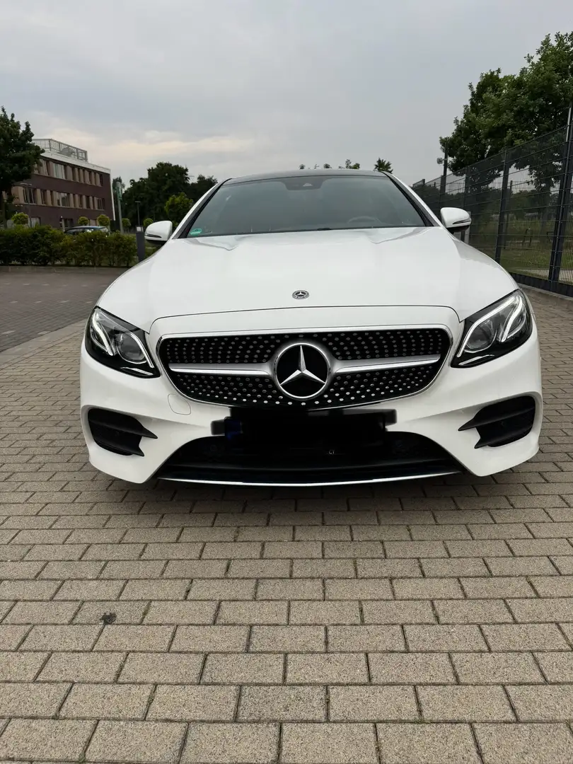 Mercedes-Benz E 350 Coupe 9G-TRONIC AMG Line Blanc - 1