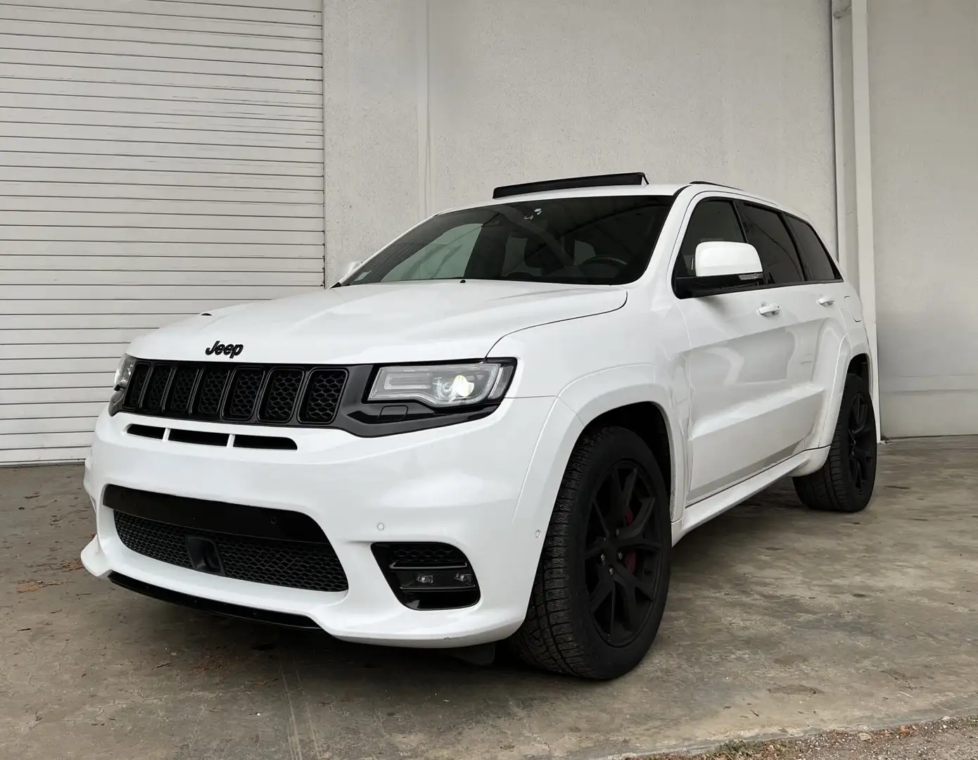 Jeep Grand Cherokee V8 6.4 HEMI 468 BVA SRT Blanc - 1