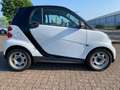 smart forTwo Micro Hybrid Drive*ERSTE HAND*SCHECKHEFTGEPFLEGT* Weiß - thumbnail 2