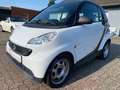 smart forTwo Micro Hybrid Drive*ERSTE HAND*SCHECKHEFTGEPFLEGT* Weiß - thumbnail 7