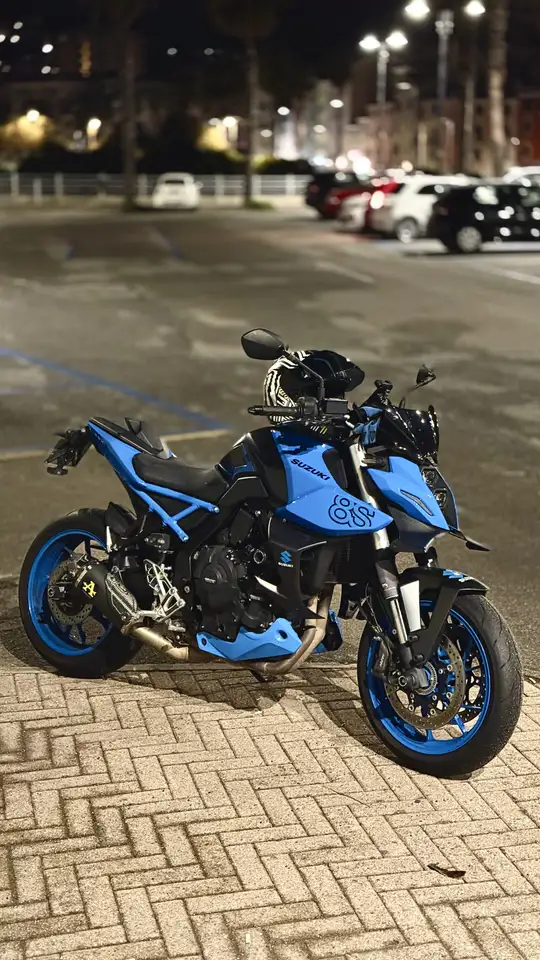 Suzuki GSX 8S