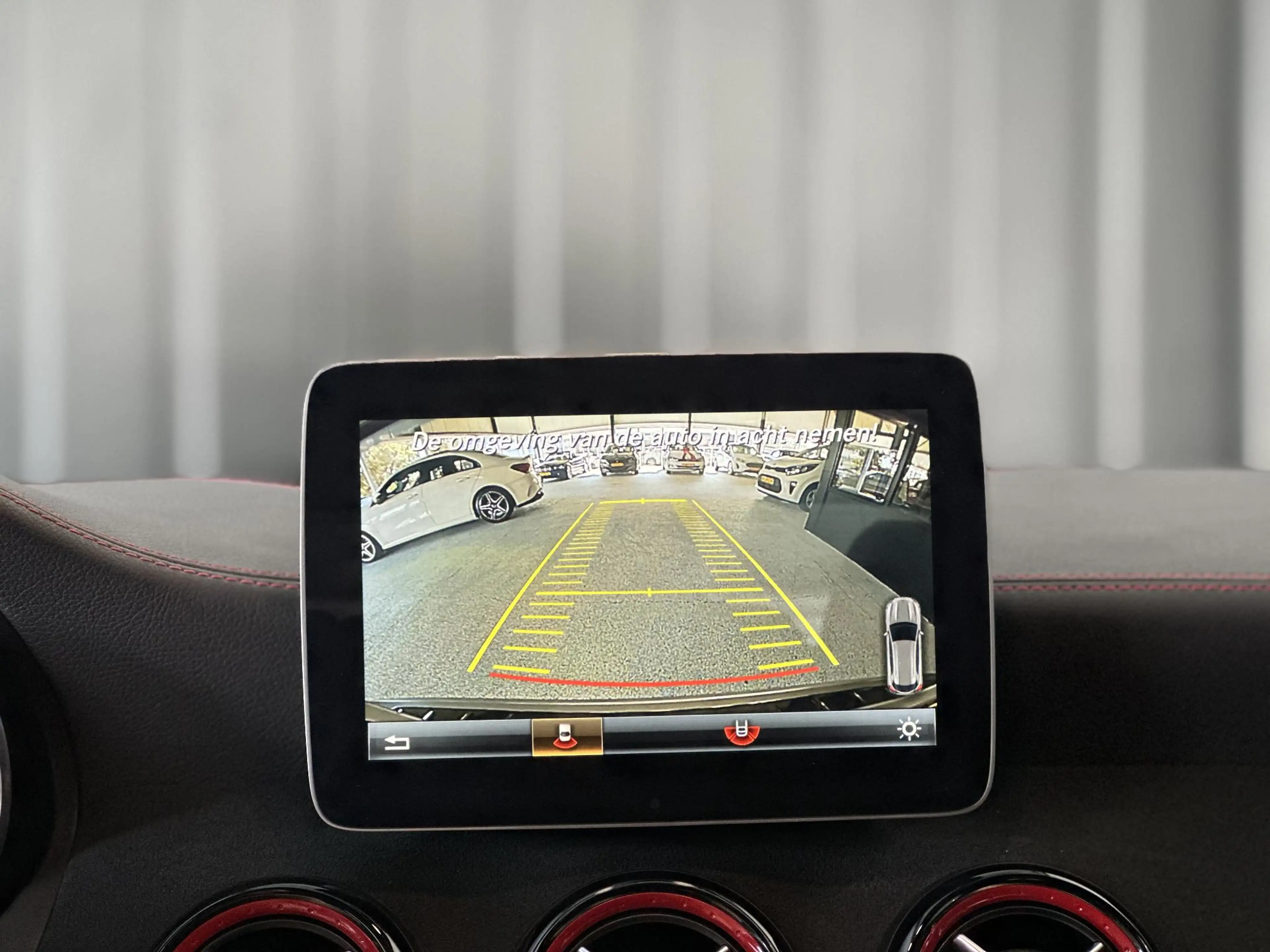 Mercedes-Benz GLA 45 AMG 4MATIC Business | Panoramadak | kuipstoelen | Carp — photo 14