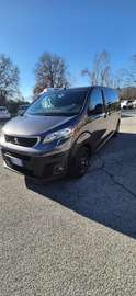 Autocarro N1 5 posti