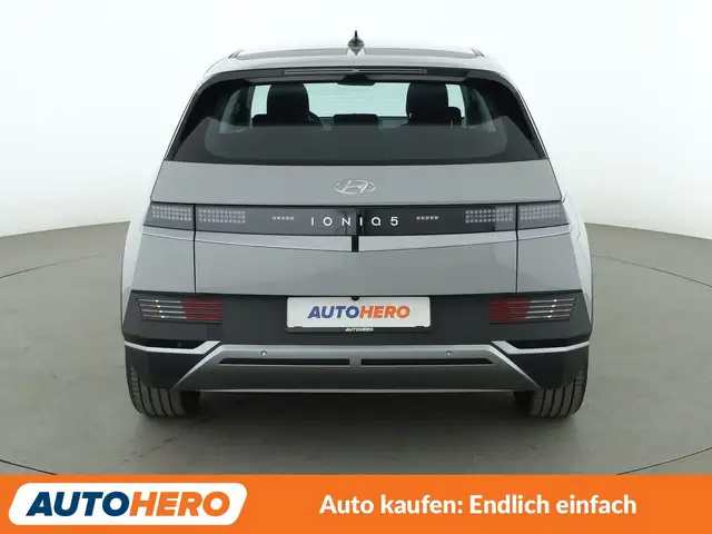 Hyundai Ioniq 5 view 5