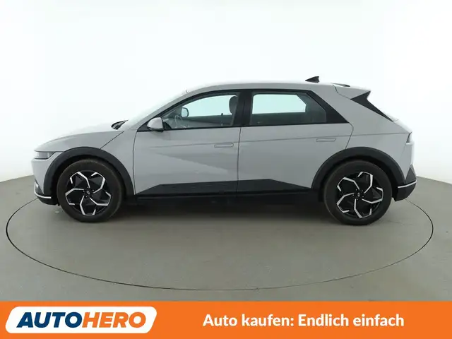 Hyundai Ioniq 5 view 3