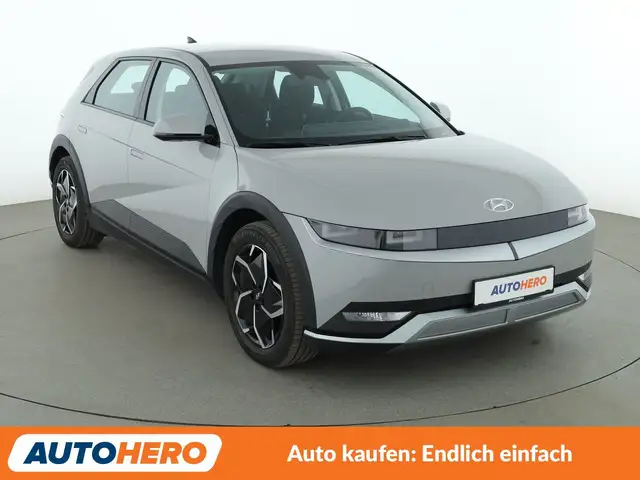 Hyundai Ioniq 5 view 8