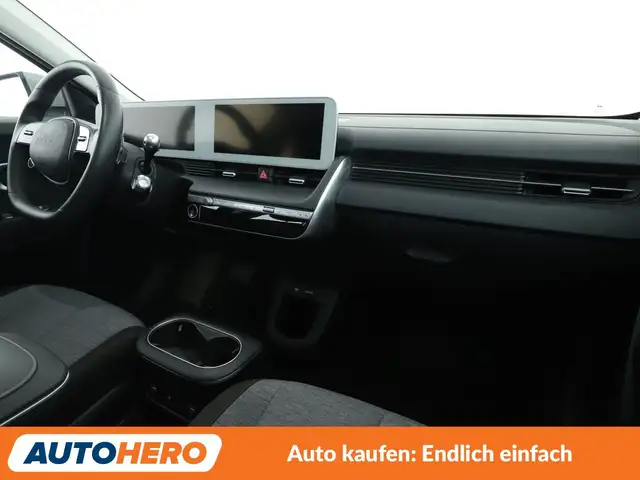 Hyundai Ioniq 5 view 13