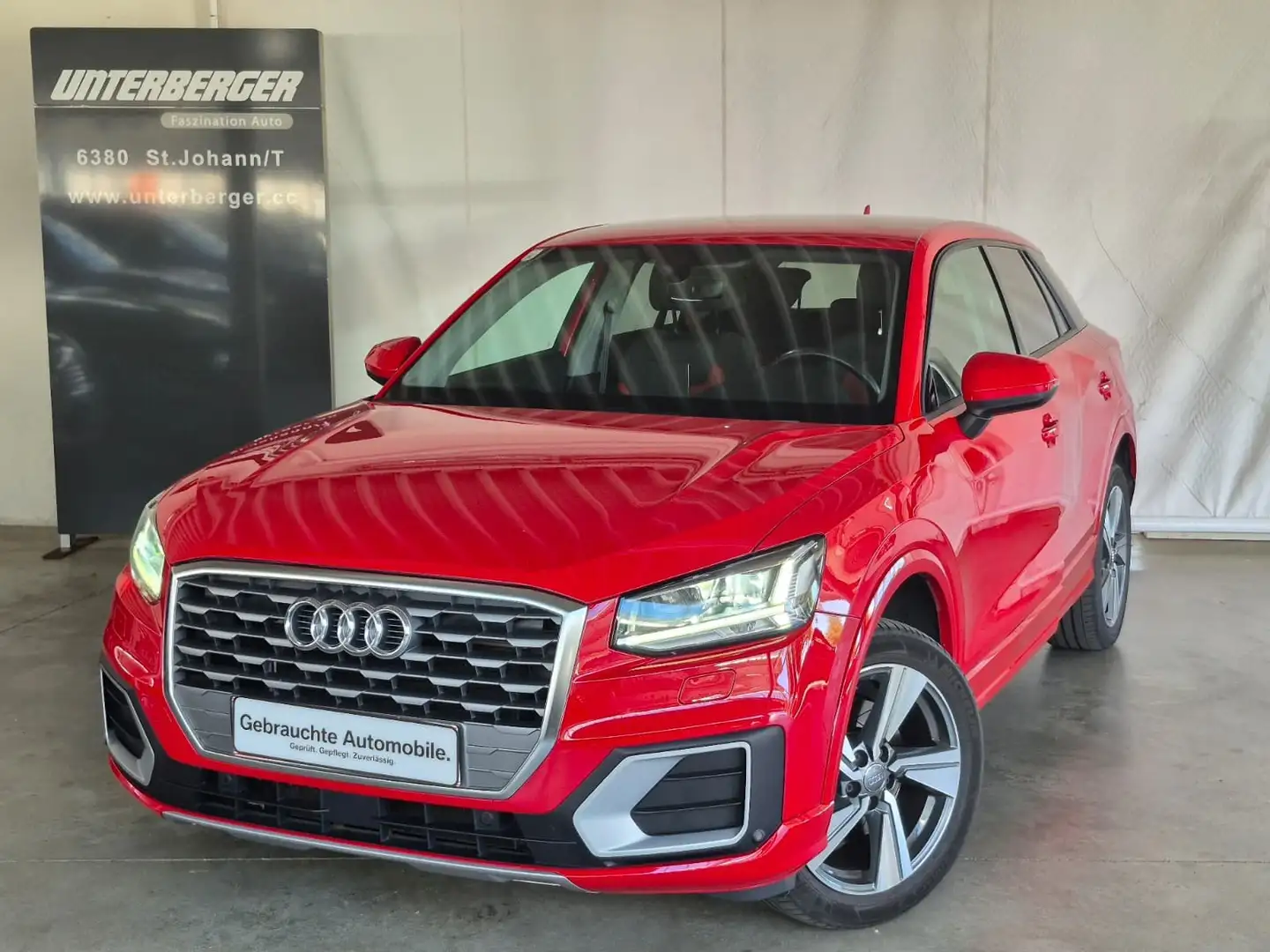 Audi Q2 1,4 TFSI COD Sport Rot - 1