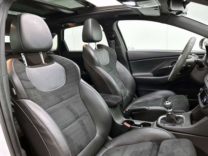 Hyundai i30 2.0 T-GDI N2 Performance 280PK | Schuif-/kanteldak — photo 15