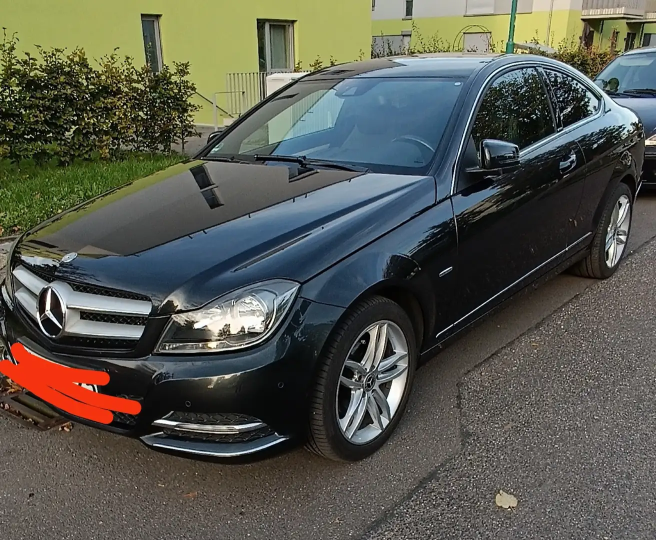 Mercedes-Benz C 180 C 180 CGI BlueEfficiency (204.349) Schwarz - 1