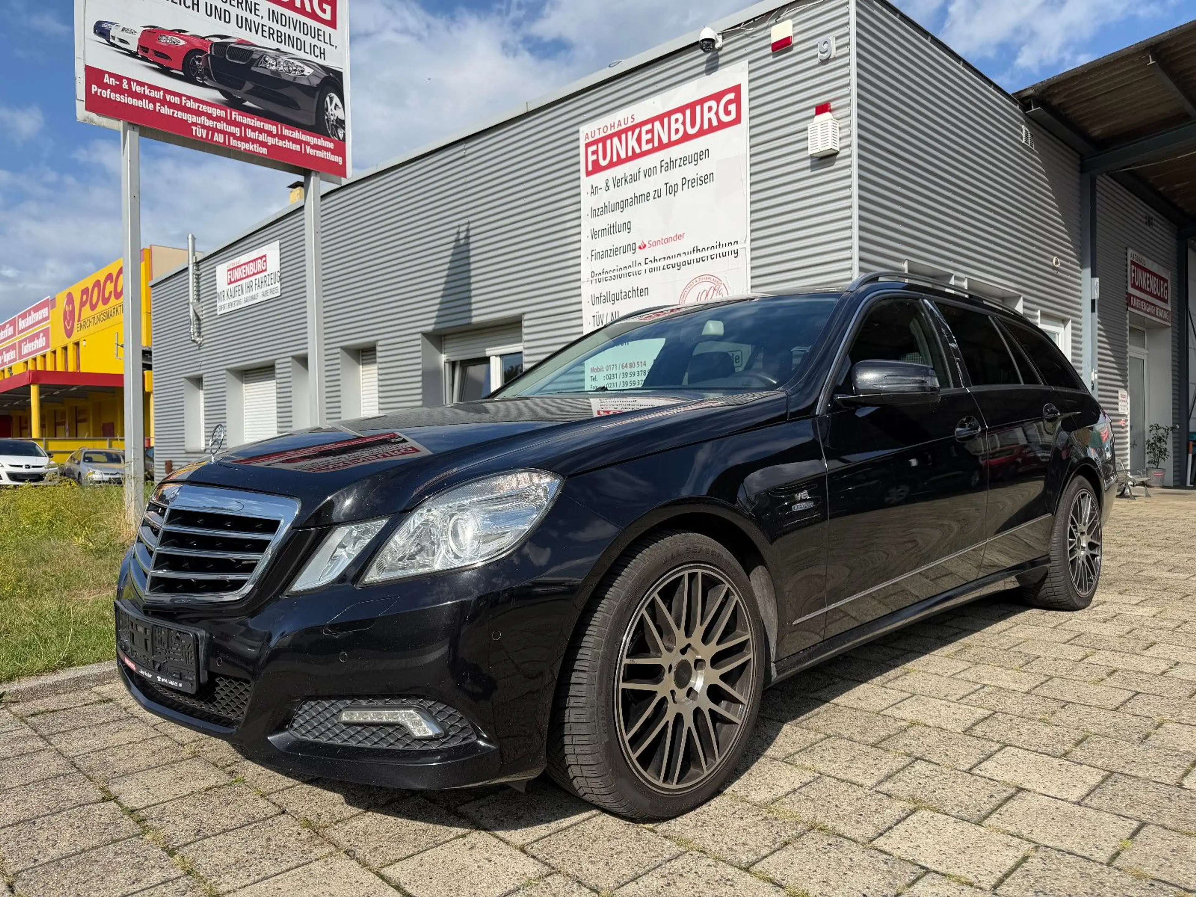 Mercedes-Benz E 350 CGI BlueEff. AUT/NAVI/LEDER/XENON/STHZ/PDC — photo 3