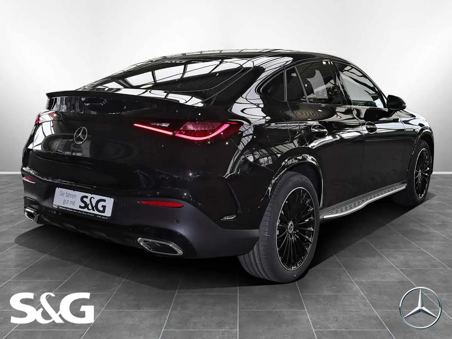 Mercedes-Benz GLC 300 d 4M Coupé AMG Standhz.+DIG-LED+Pano+HUD Schwarz - 2