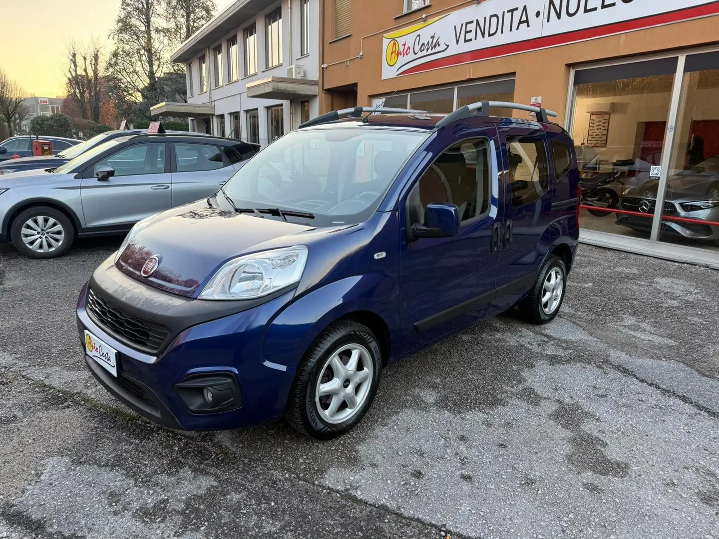 Fiat Qubo Qubo 1.3 mjt 16v Lounge FULL OPTIONAL EURO 6D-TEMP Blauw - 2
