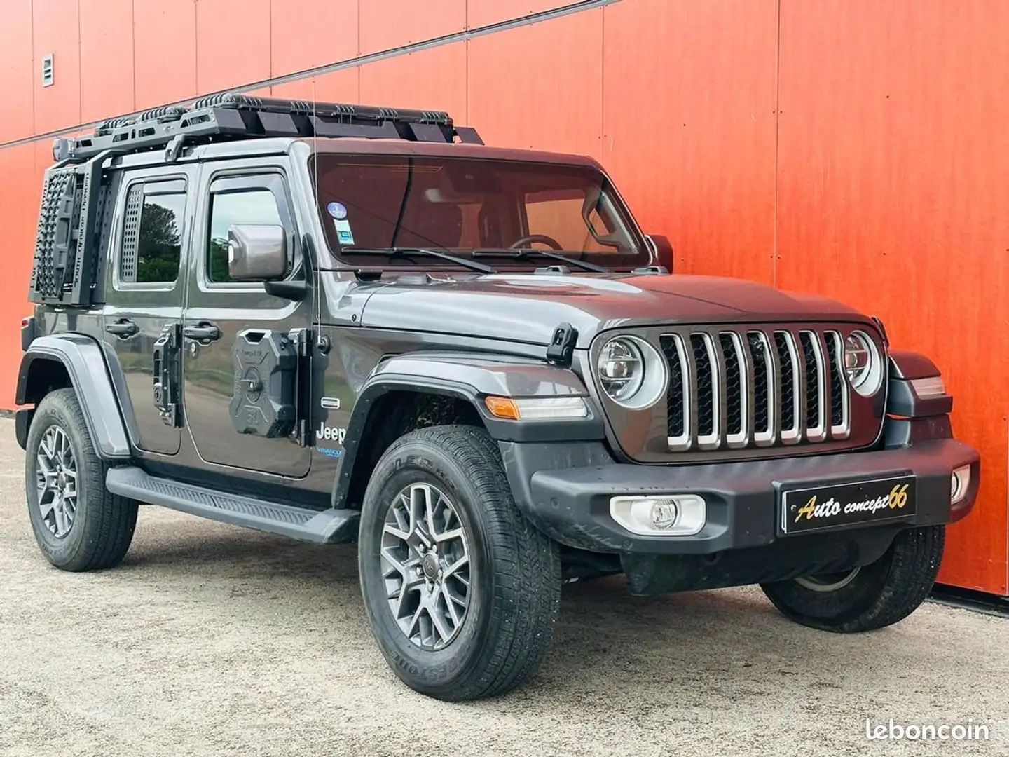 Jeep Wrangler 4XE Hybrid 381CH Finition Overland 1ere main TVA Récuperable Deriv vp Gris - 1