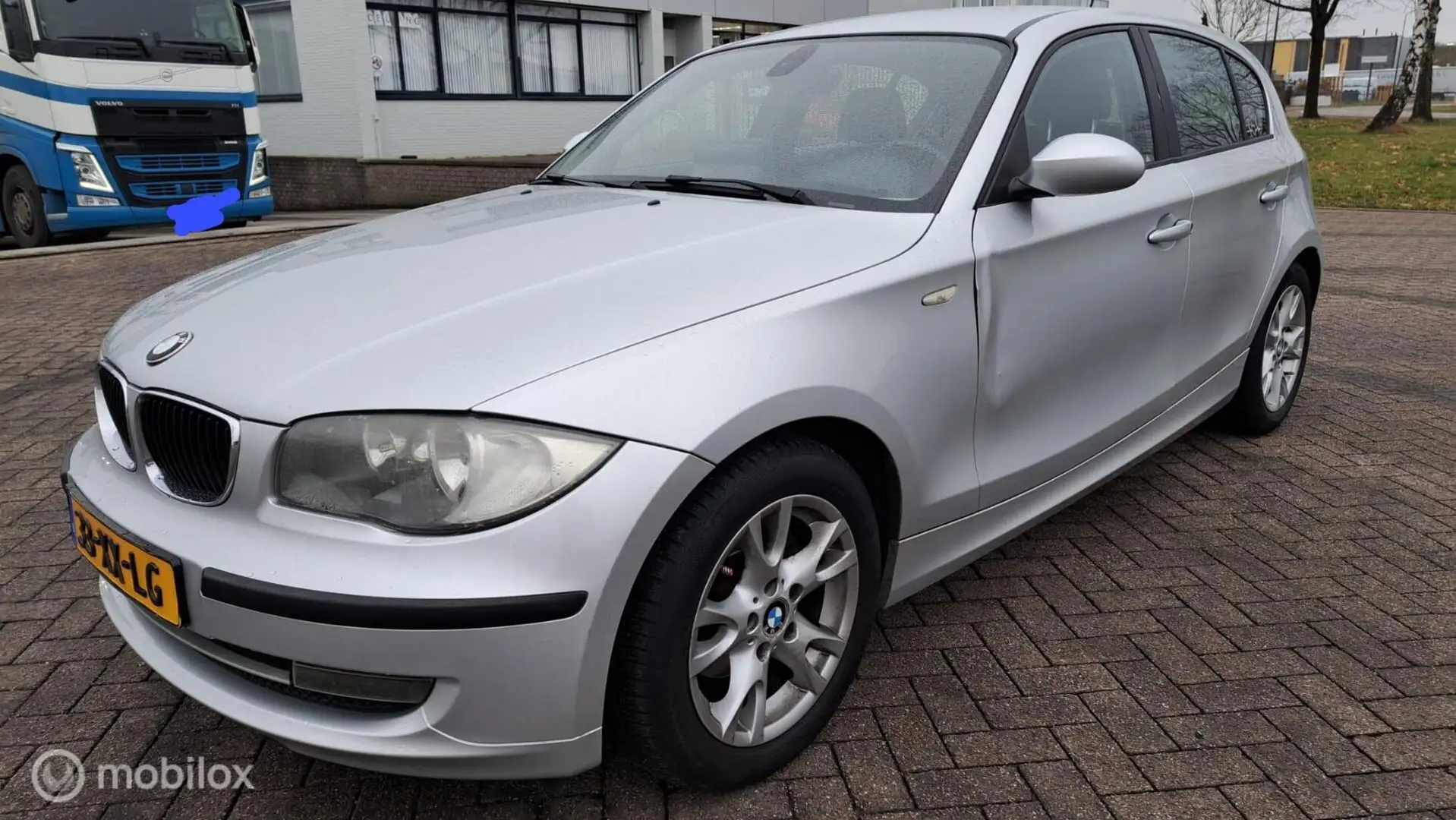 BMW 116 1-serie 116i Introduction Grau - 2