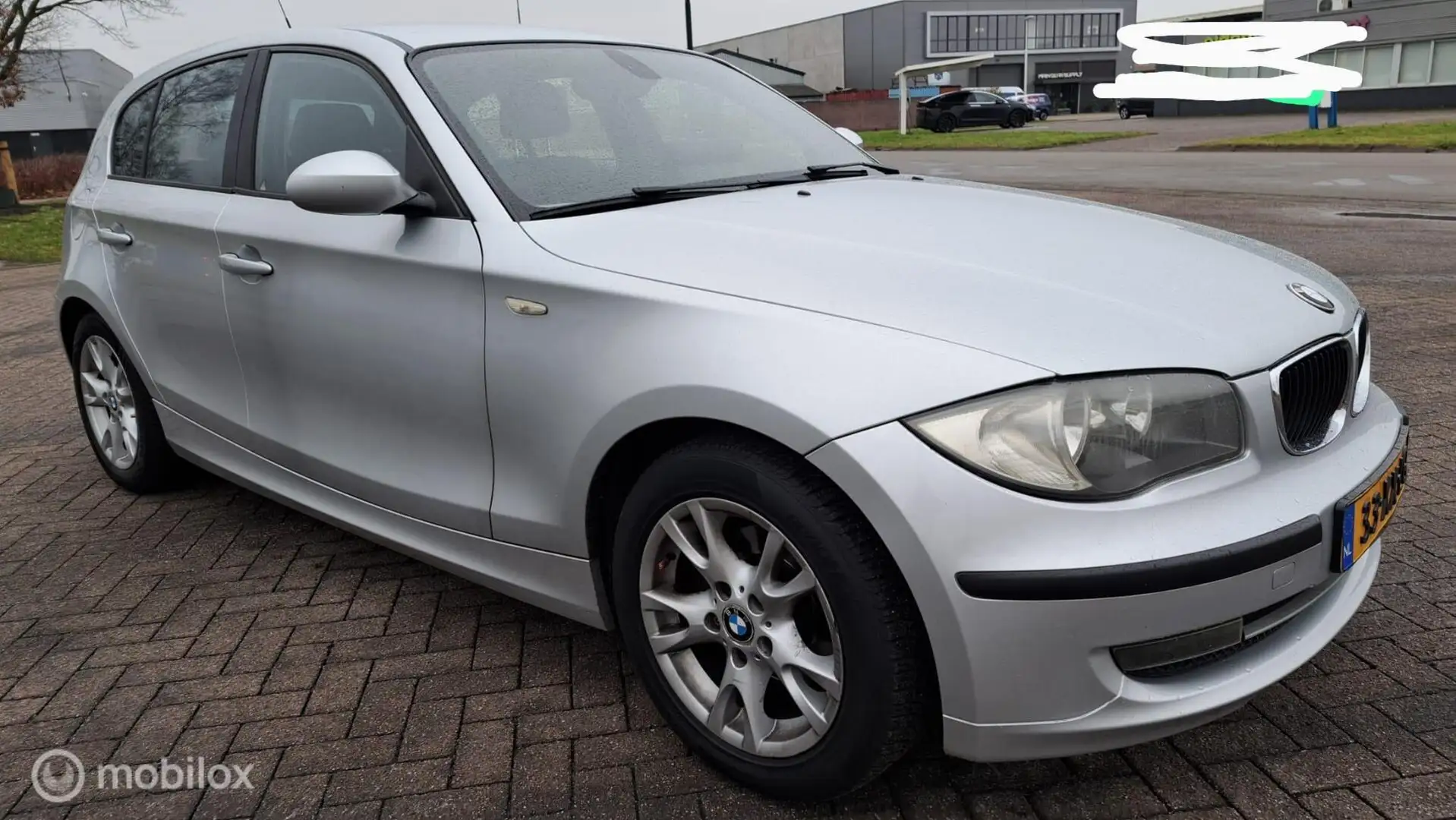 BMW 116 1-serie 116i Introduction Grau - 1