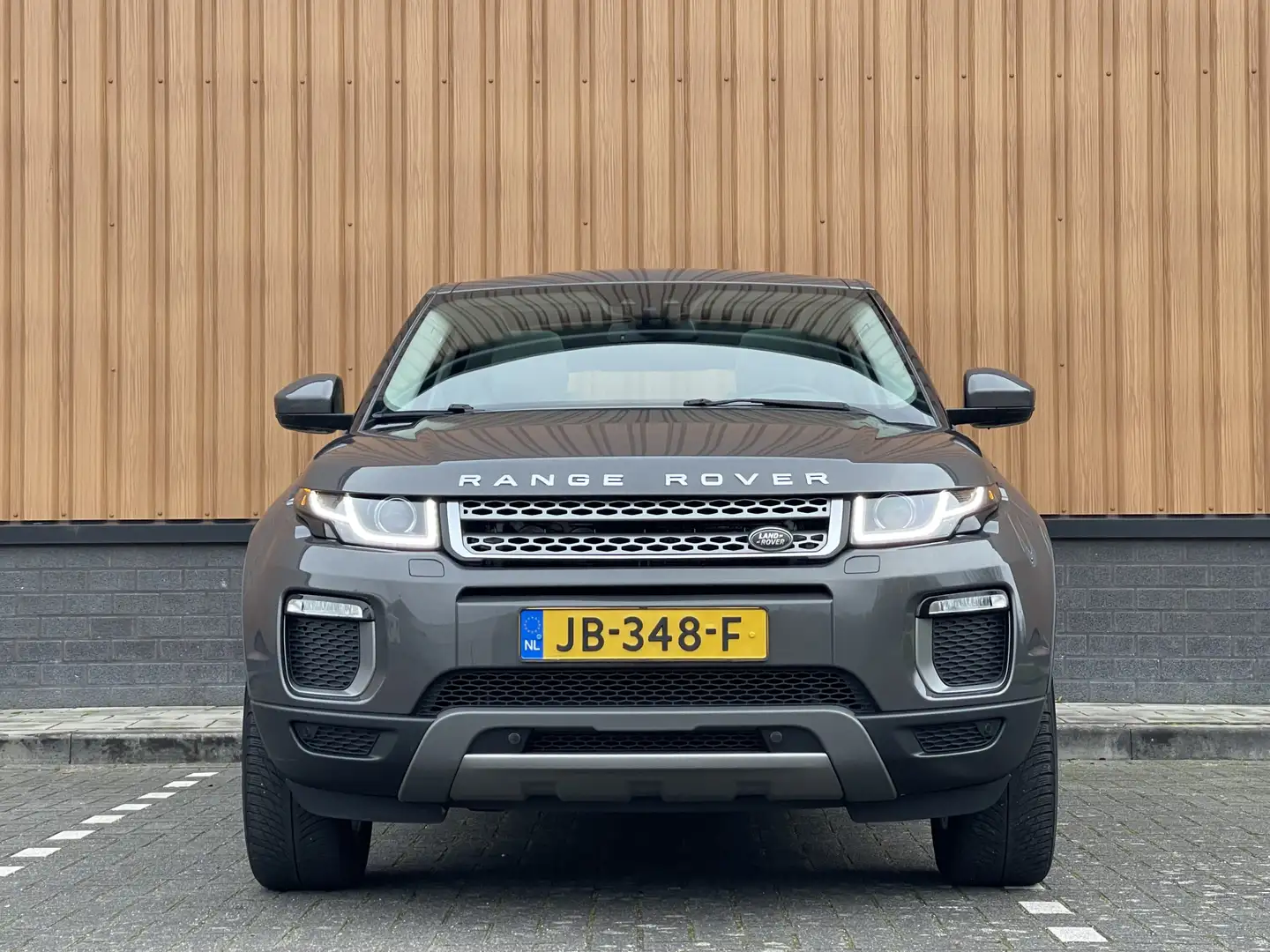 Land Rover Range Rover Evoque 2.0 eD4 SE Dynamic | Panoramadak | Cruise Control Grijs - 2