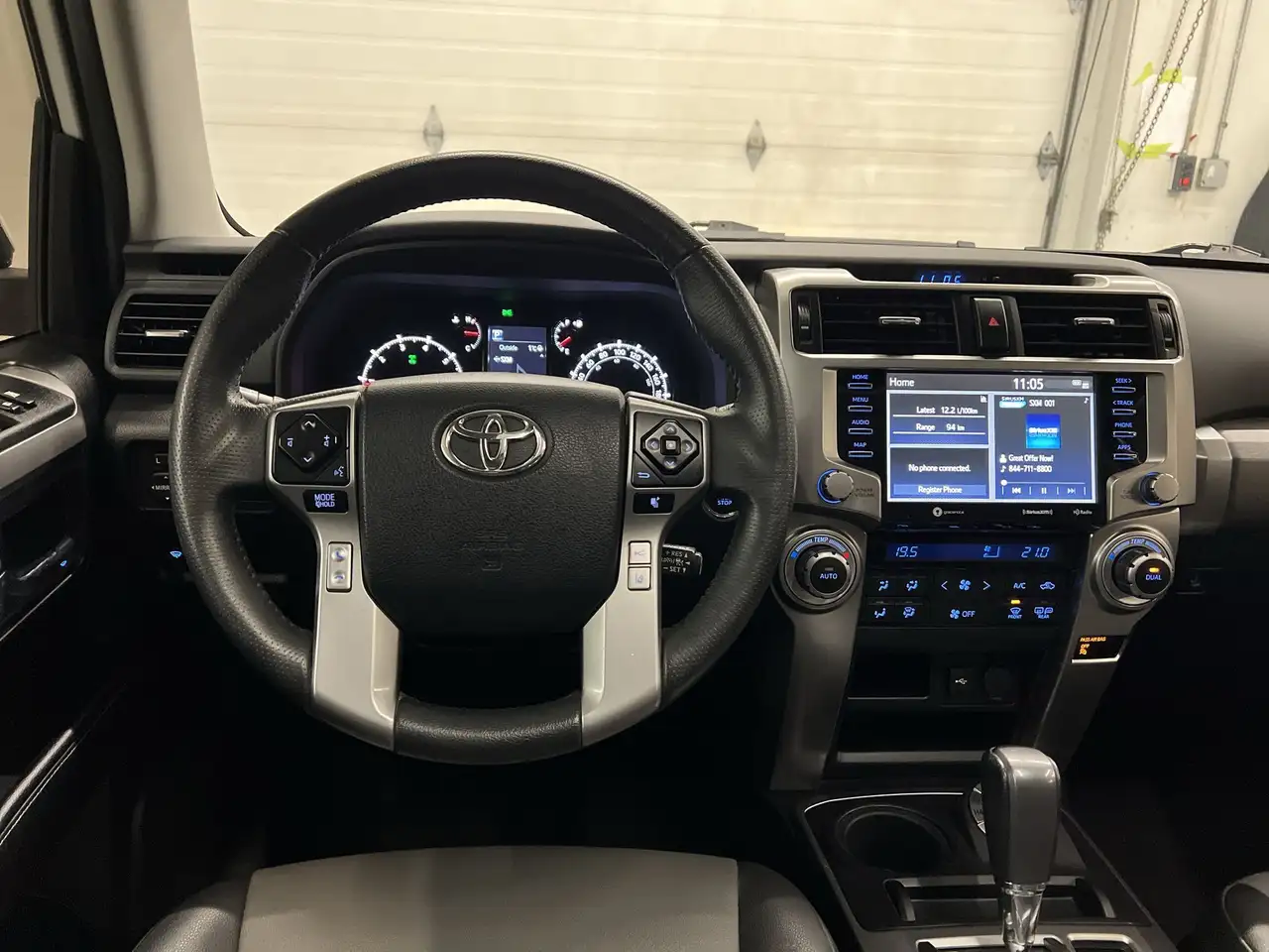 Toyota 4-Runner снимка Toyota 4-Runner