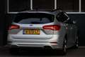 Ford Focus Wagon 1.0 EcoBoost Hybrid ST Line X Business, pano Grijs - thumbnail 2