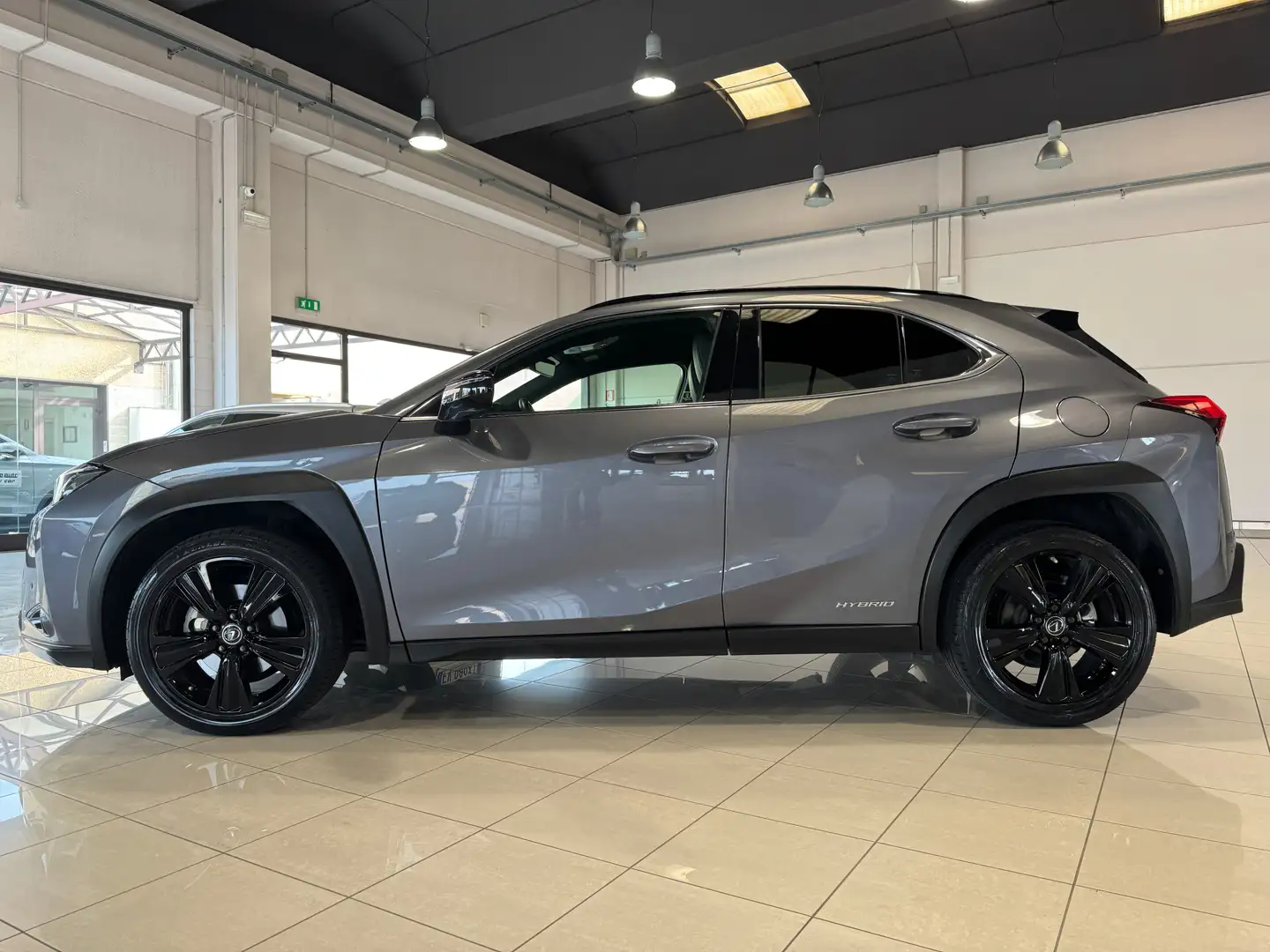 Lexus UX 250h Hybrid Midnight CVT PELLE 18'' SOLO 35.000 KM!! Grijs - 2