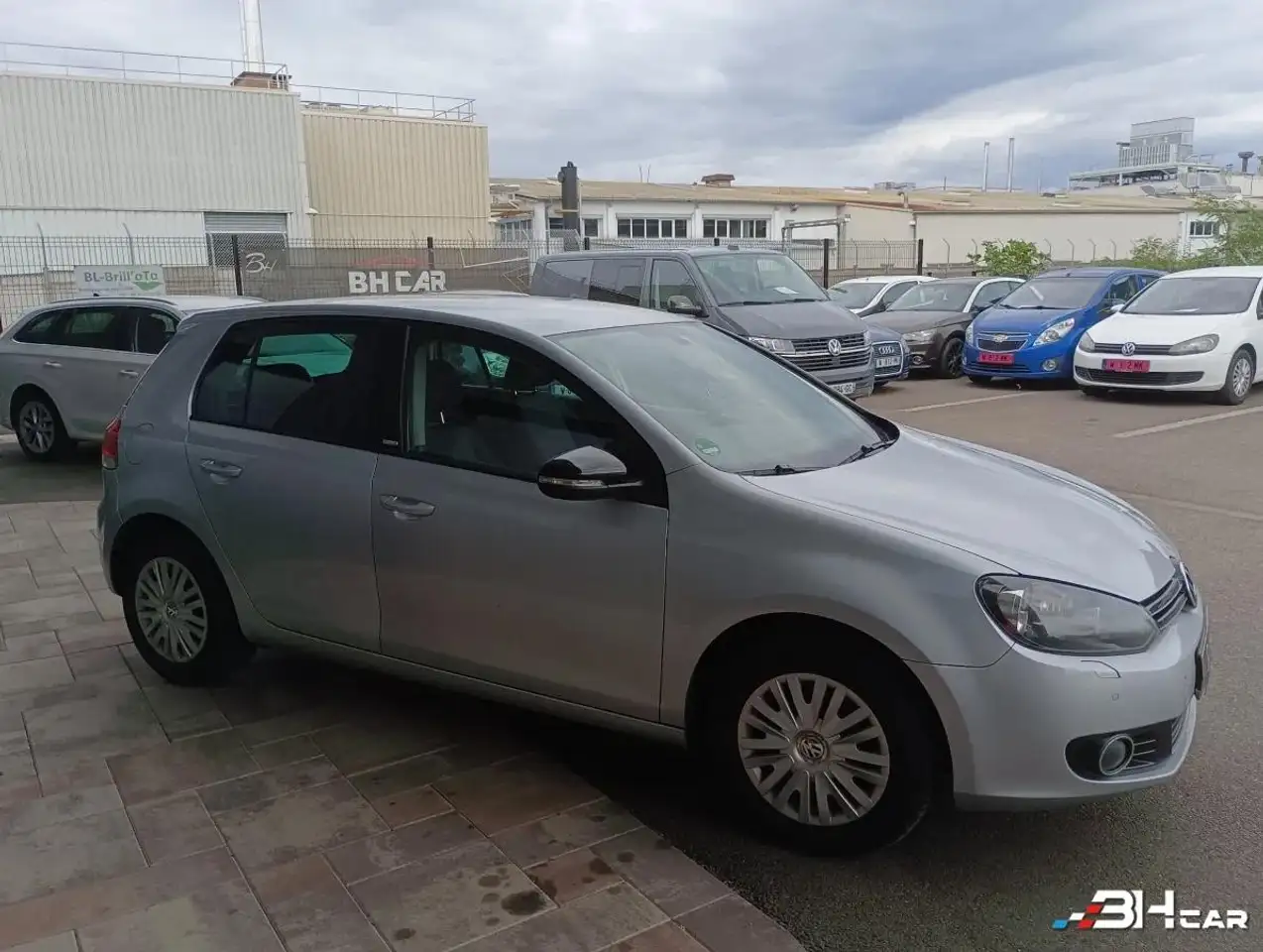 Volkswagen Golf Standard Model — photo 6