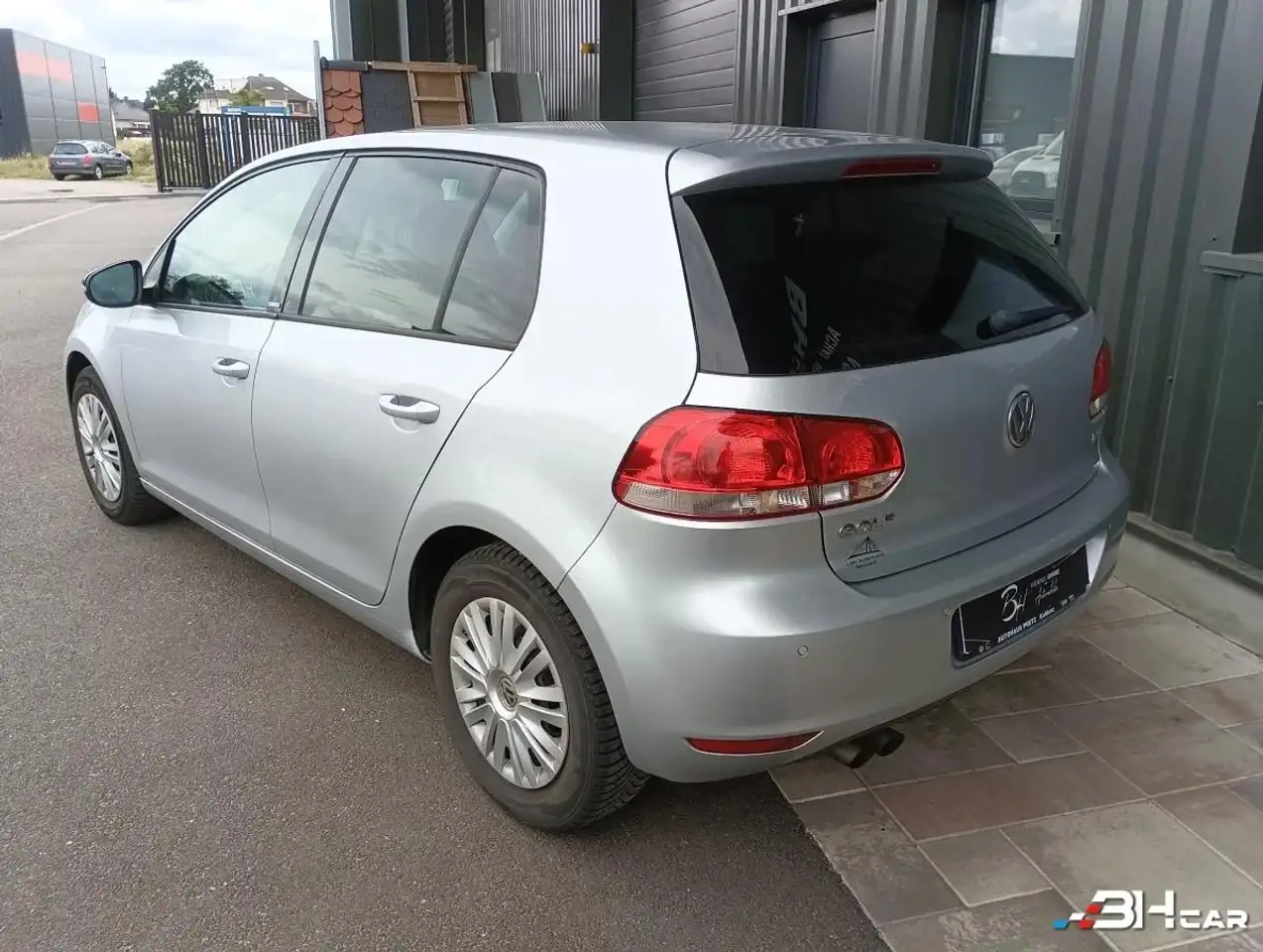 Volkswagen Golf Standard Model — photo 3