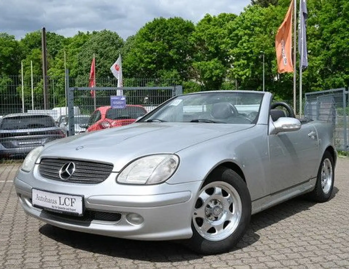 Mercedes-Benz SLK 230 KOMPRESSOR Leder Automatik HU 09/2025 Silber - 1