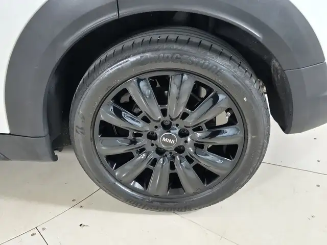 Mini Cooper Cooper view 15