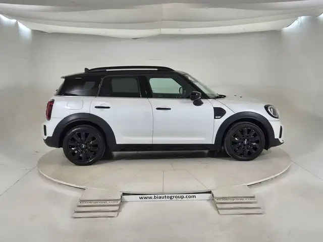 Mini Cooper Cooper view 6
