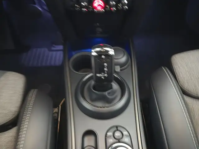 Mini Cooper Cooper view 12