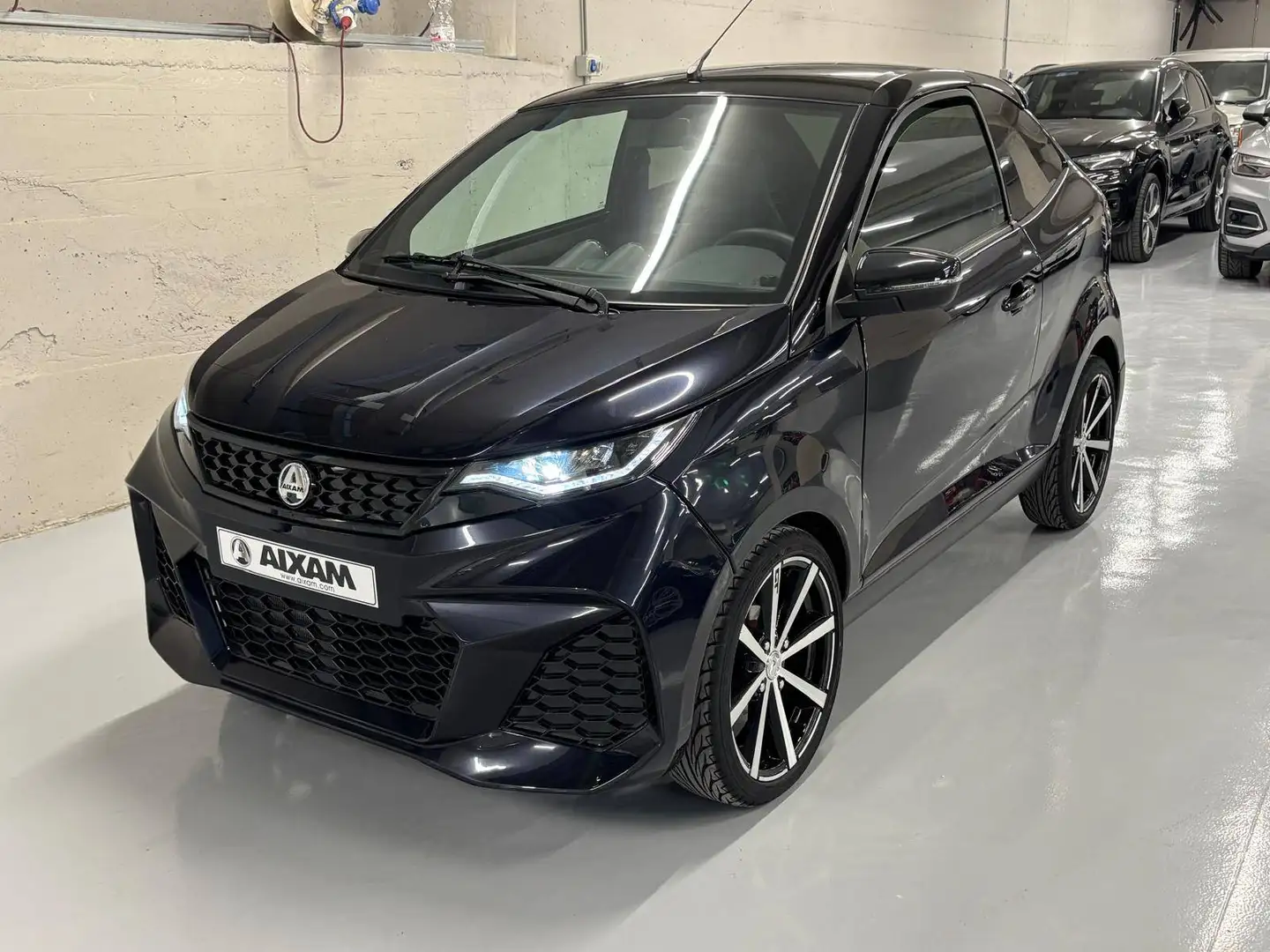 Aixam GTI Blau - 1