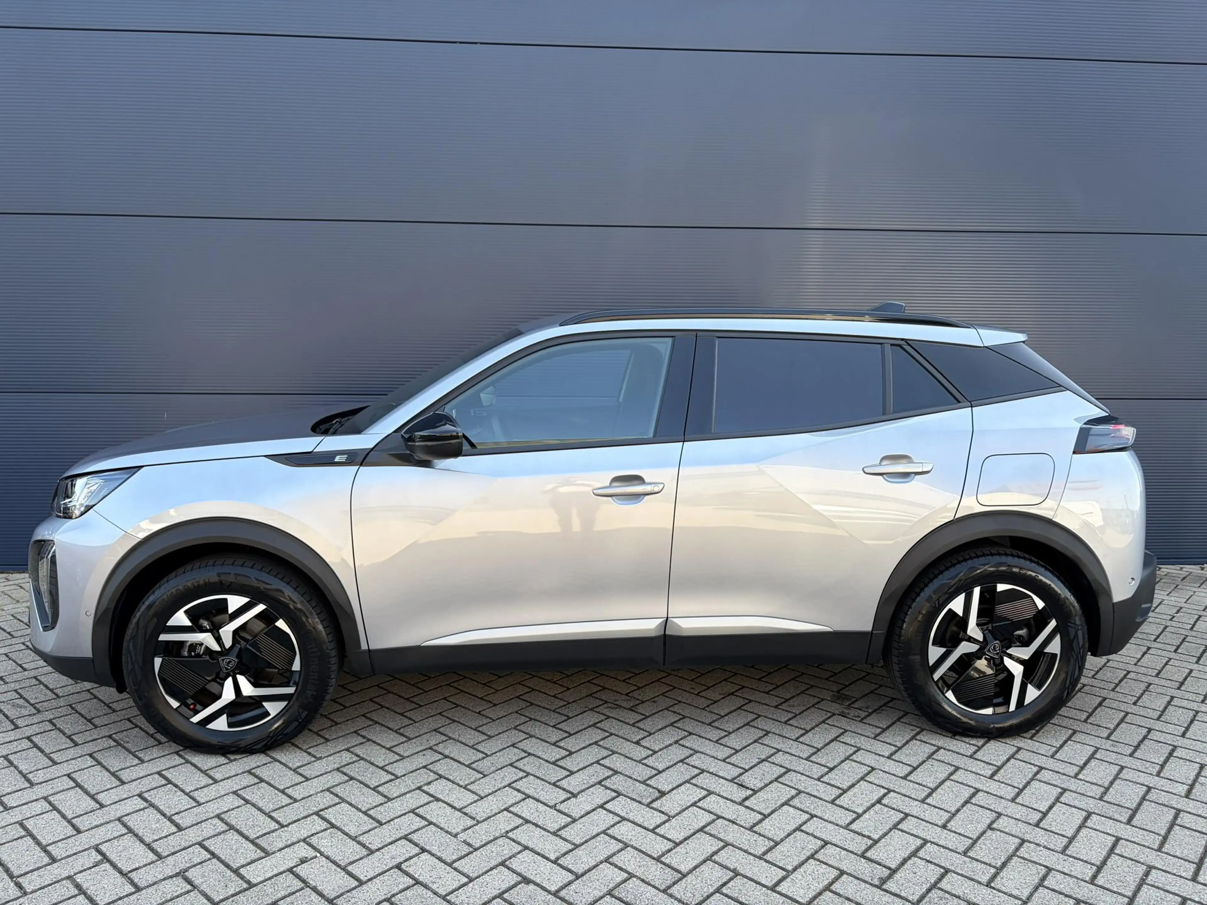 Peugeot e-2008 EV Allure Avantage 54 kWh 156pk | SoH 98% | Naviga — photo 10