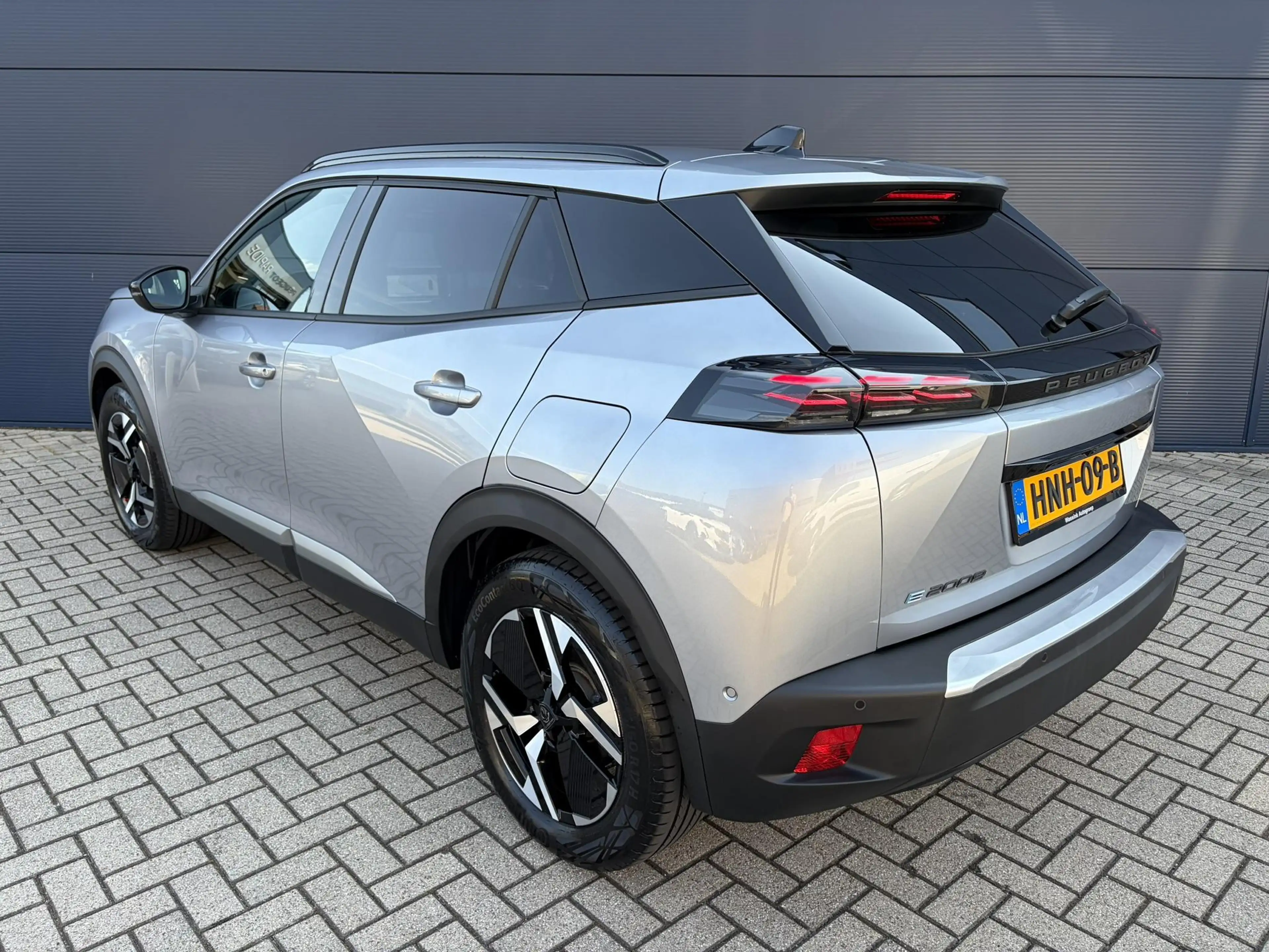 Peugeot e-2008 EV Allure Avantage 54 kWh 156pk | SoH 98% | Naviga — photo 8