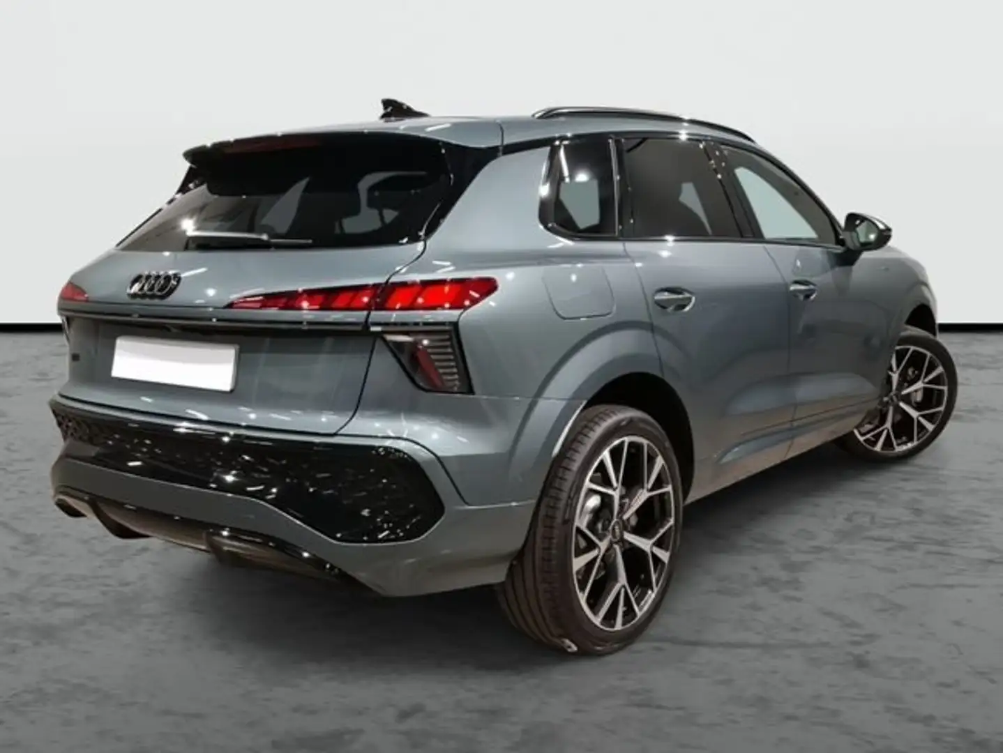 Audi Q3 S line e-hybrid 200 kW (272 CV) S tronic Verde - 2
