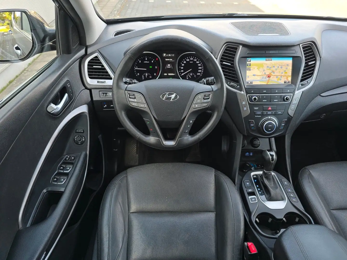 Hyundai SANTA FE Premium 4WD (Panorama/360 Kamera) Braun - 2