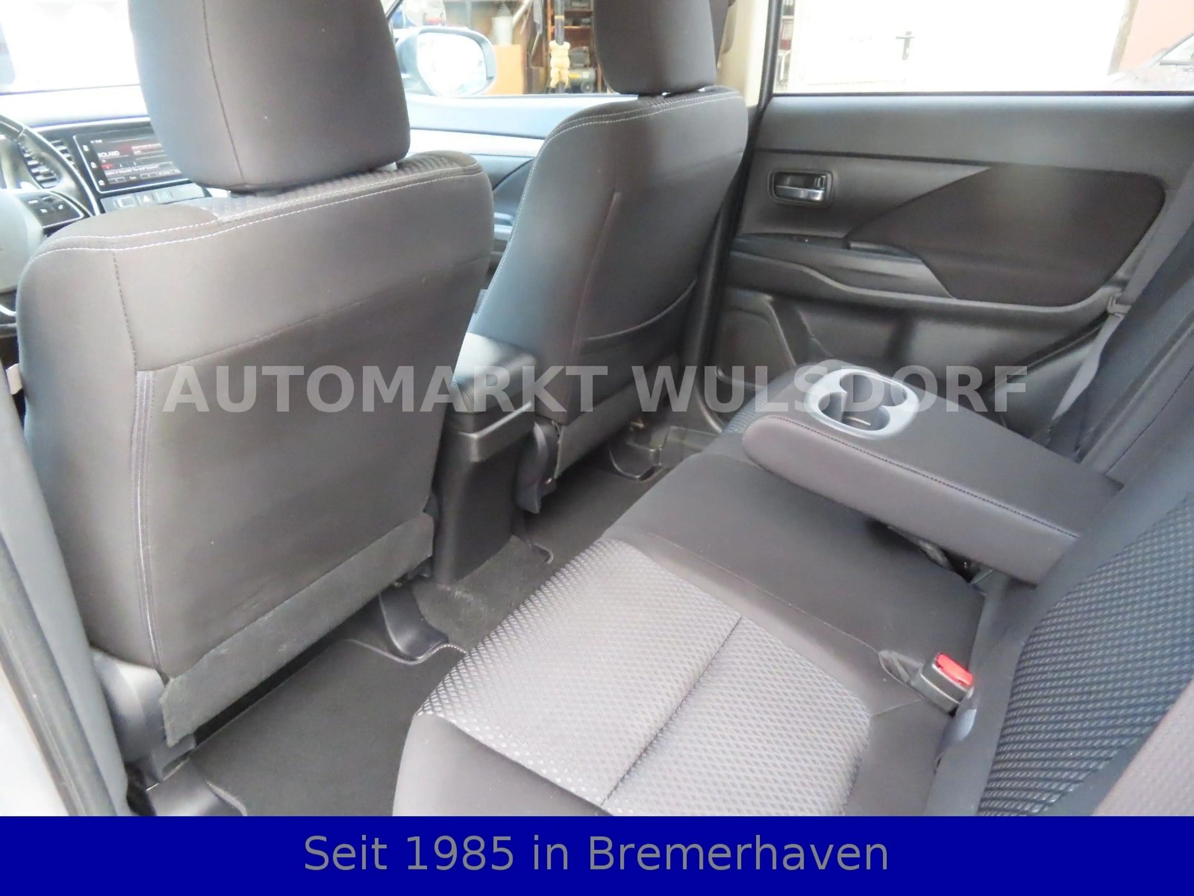 Mitsubishi Outlander Edition+ 4WD,1 Hd,Scheckh,Automatik, — photo 8