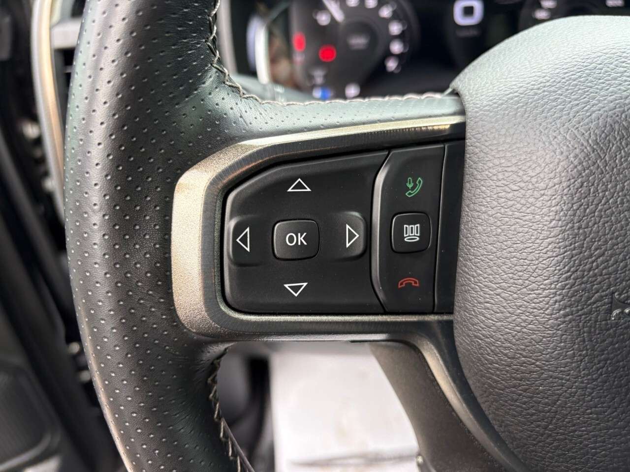 2023 RAM 1500 Sport 4x4 Crew Cab 5'7 Box — снимка 1