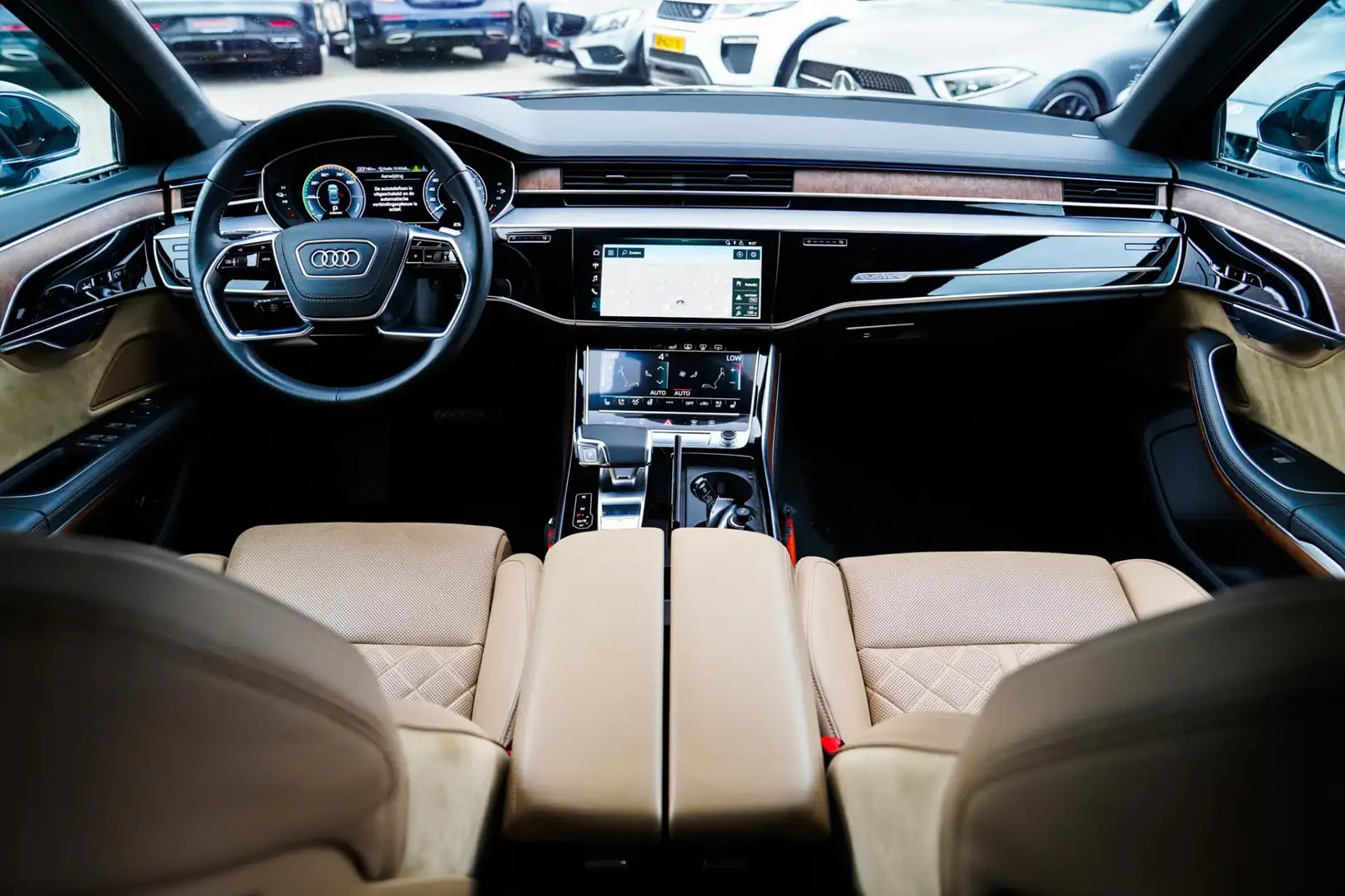 Audi A8 60 TFSI e quattro Pro Line Plus | Massage | Achter Blauw - 2