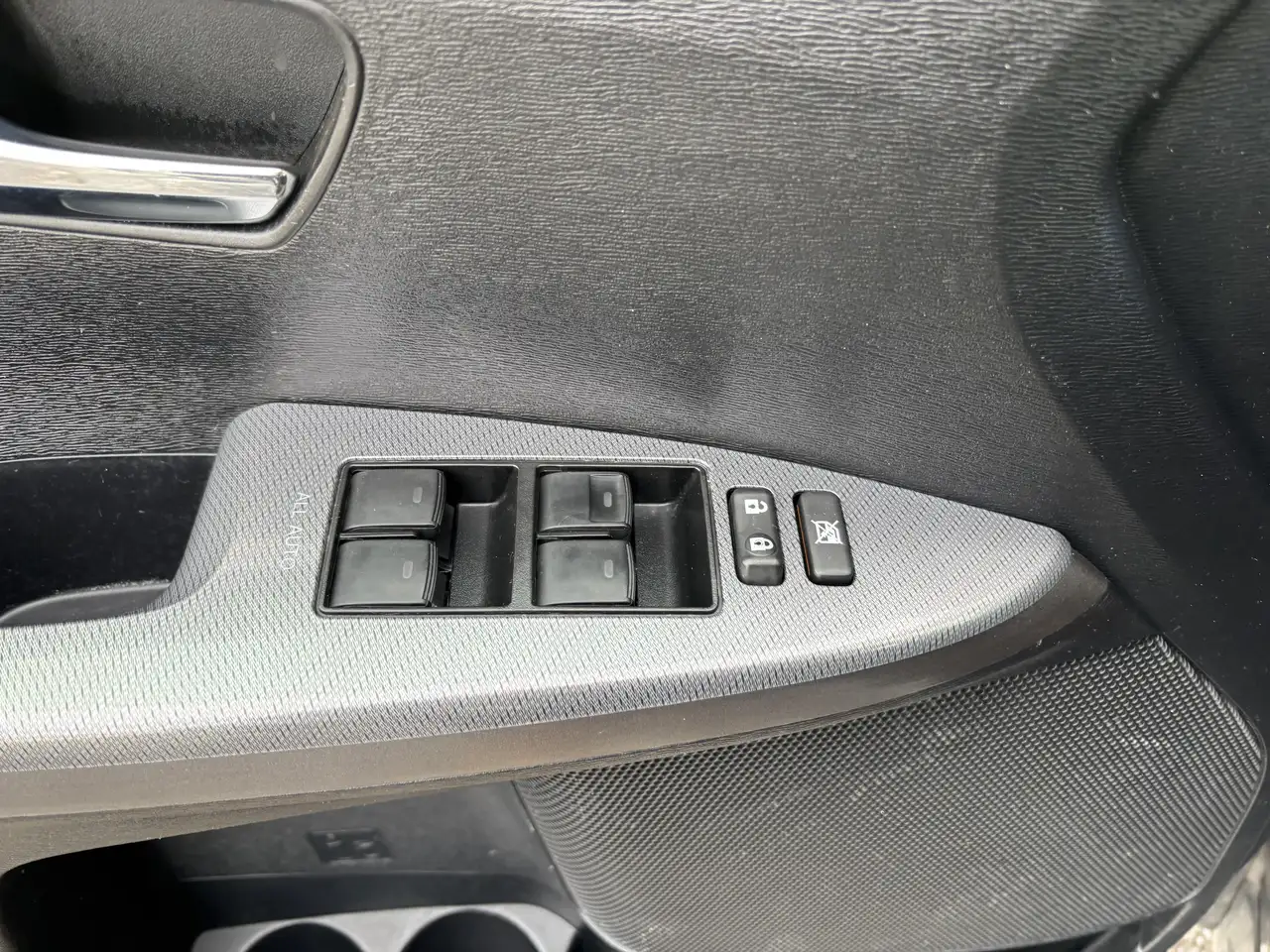 Toyota Venza снимка Toyota Venza